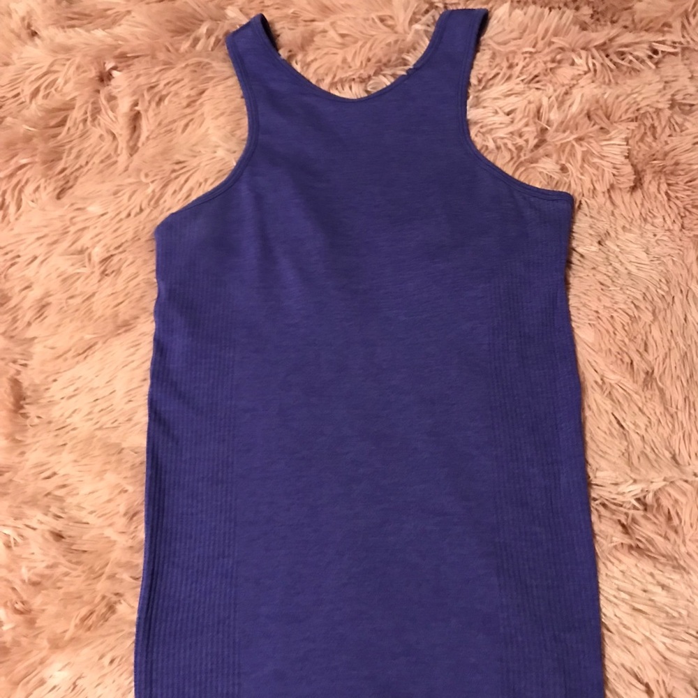 GUC Lululemon tank top💜